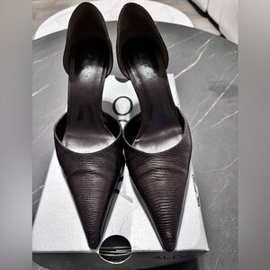ALDO Brown pointy high heels 9.5